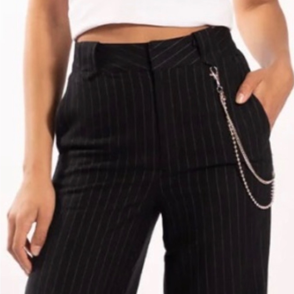 Free People Pinstripe Pants Wide leg by ZGY side chains W 31” Large